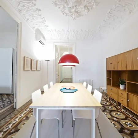 Placa Catalunya Design Daire
